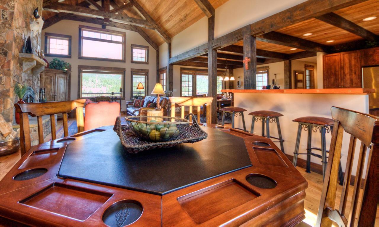 Antler Ridge Lodge Биг-Скай Экстерьер фото